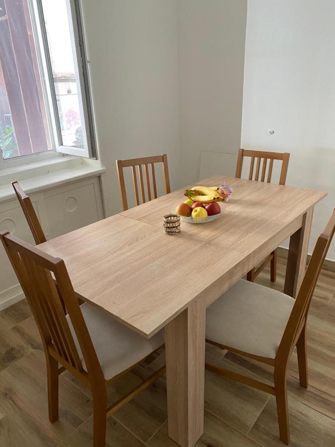 Apartment Festina Lente ซาราเยโว ภายนอก รูปภาพ